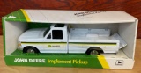 1/16th 1994 John Deere Implement Pickup