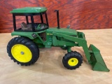 1/16th Ertl John Deere Utility Tractor with loader