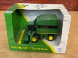 1/64th 1997 John Deere 9976 Pro Series Cotton Picker Memphis 1997