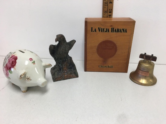 La Vieja Habana -empty WOOD CIGAR BOX and Antique Morris Plan since 1918 Eagle Coin