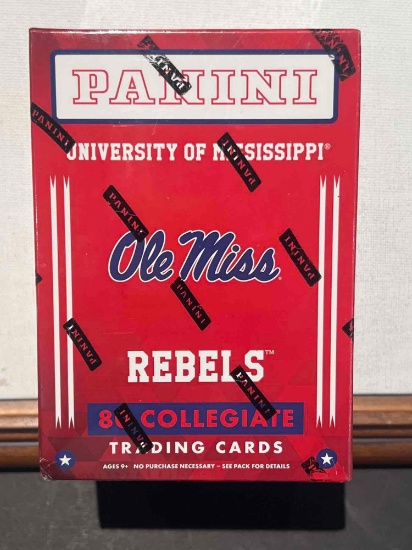 2016 PANINI COLLEGIATE UNIVERSITY OF MISSISSIPPI TEAM SET FEATURES A 44-CARD BASE SET