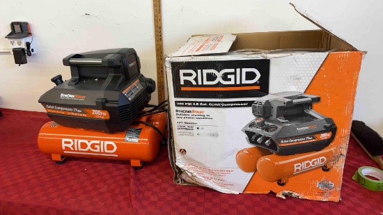 Ridgie 200 PSI 4.5 Gallons quiet compressor (tested works)