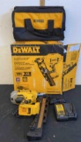 DeWalt 21 degree plastic collated framing nailer kit (tested/works)(NO BATTERY)