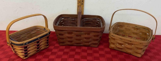 Longaberger handy helper w/ 2 protectors and more baskets