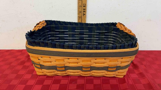 Longaberger Basket welcome home basket, 1997 collectors edition
