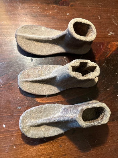 Iron shoe form cobbler primitive 2 foot forms paperweight shoe molds