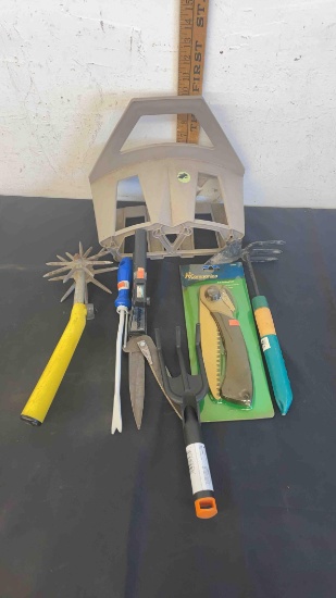 Fiskars / Companion Garden tools