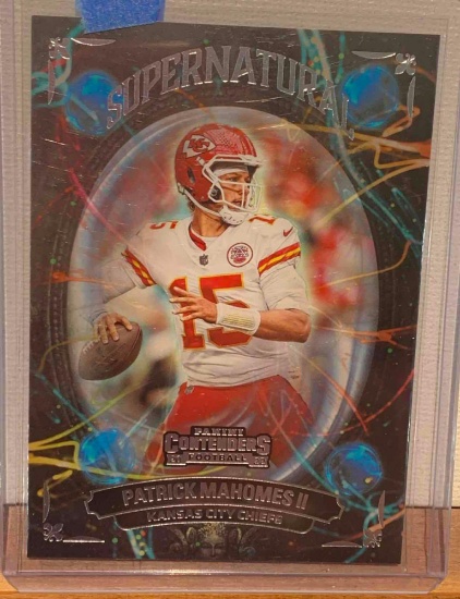 2022 Panini contenders Patrick Mahomes supernatural Football card