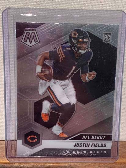 2021 Panini Mosaic Justin Fields Rookie Football card