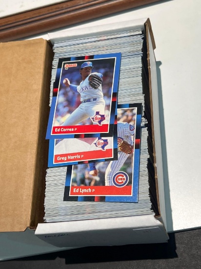 Lot of unchecked baseball