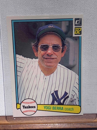 1982 Donruss Yogi Berra baseball card