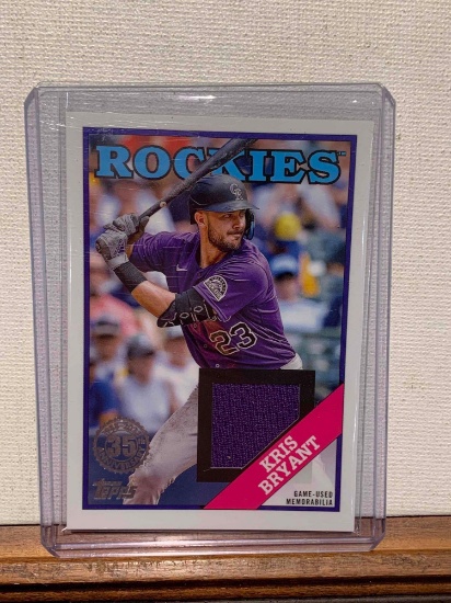 2023 Topps kris Bryant game used Memorabilia baseball card