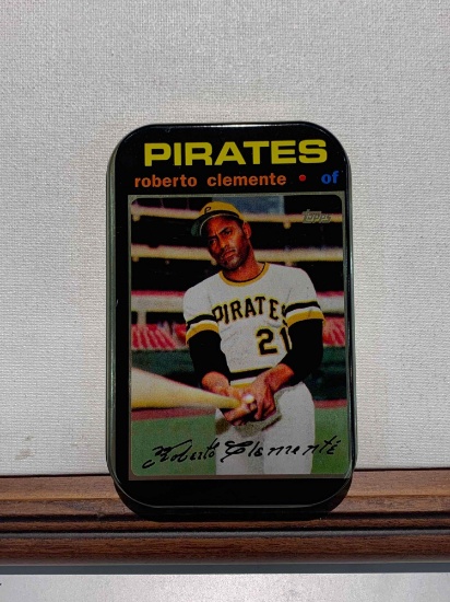 1998 Topps Robert Clemente card tin