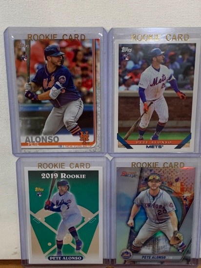 Assorted Pete Alonso Baseball cards Rookies