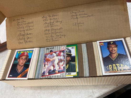 Lot of unchecked baseball