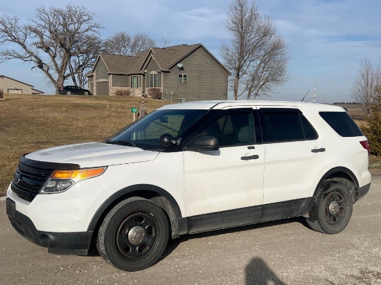 31474-2012 Ford Explorer AWD Police Interceptor with 178k miles Runs and Drives
