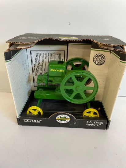 John Deere Model E