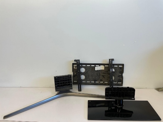 Wall Brackets for 32? TVs 17/32?