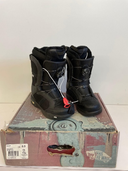 Vans Snow Boots black 8 women?s new