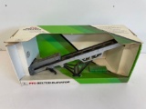 Ertl John Deere PTO Belted Elevator
