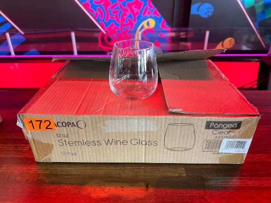 stemless wine glasses (12 total)