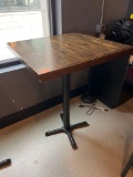 30x30x42 table