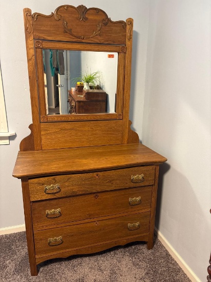 Dresser w/ mirror