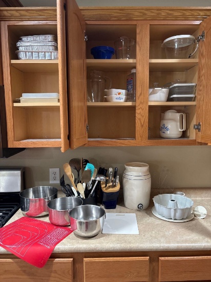 kitchen miscellaneous items