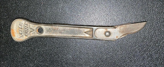 VINTAGE KEEN KUTTER METAL CAN OPENER ANTIQUE KITCHEN TOOL SIMMONS HARDWARE