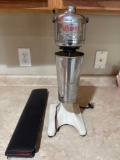 VERNCO Stainless Steel knife set & Antique Arnold No17 Electric Malt Milkshake Mixer