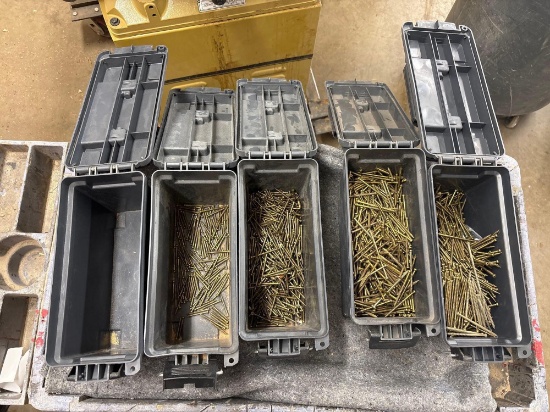 5 storage boxes with fasteners