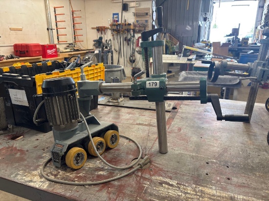 Delta model 34-985 stock feeder