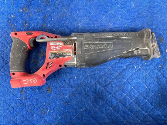 Milwaukee 18volt Sawzall reciprocating saw