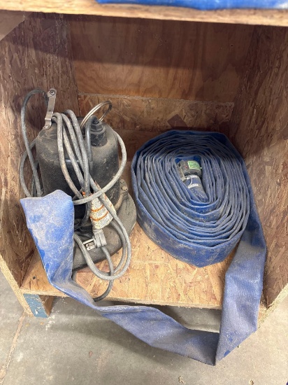 Sump pump and hoses