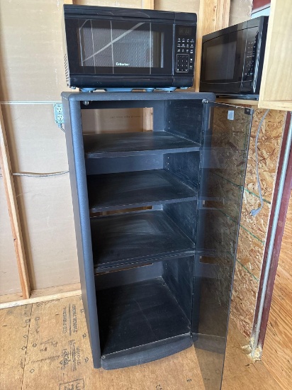 microwaves & cabinet