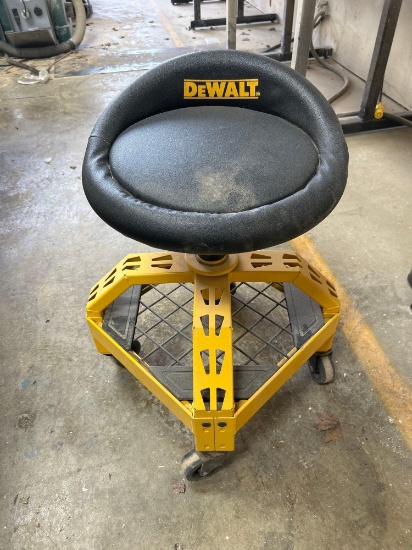 Dewalt Stool on wheels