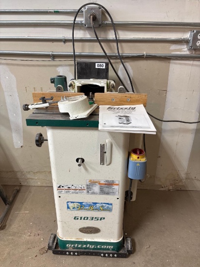 Grizzly Industrial Model G1035P Polar Bear series 1-1/2 HP shaper