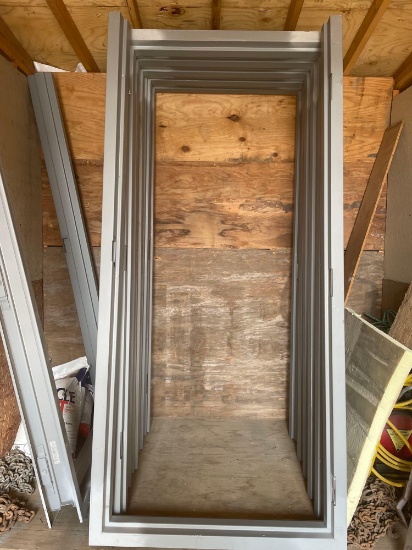 One commercial Frame 40x86