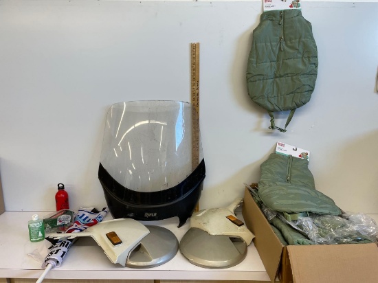 Pet puffer jacket new and more