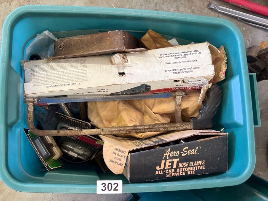 Jet hose clamps, hack saw, hitch attachment, quick links, plus