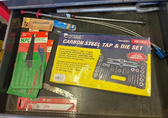 Tap and Die set, magnet and grabbers plus