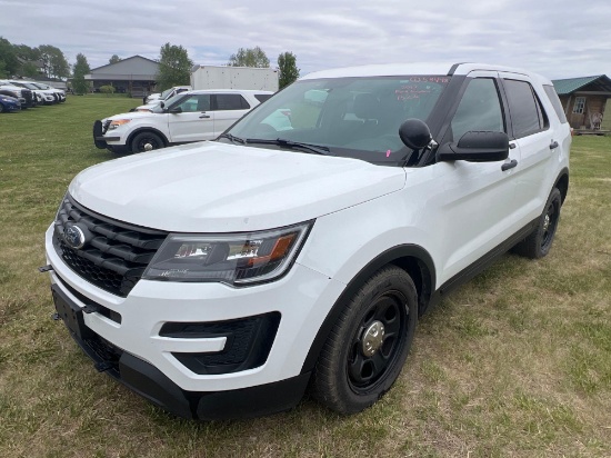 58448-2017 Ford Explorer Police Interceptor AWD 152k miles no known issues