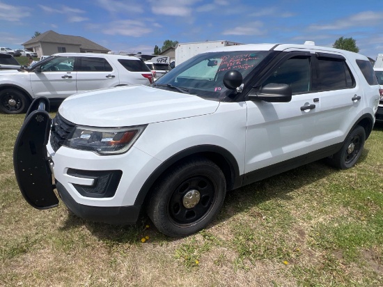 28841-2016 Ford Explorer Police Interceptor AWD 181k miles