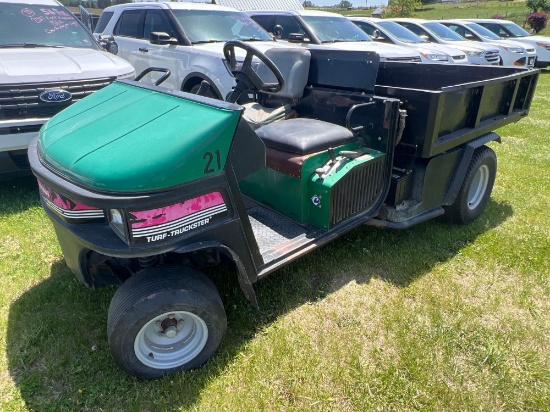 Cushman Turf Truckster operates as it should new battery with dump box 2386 hours