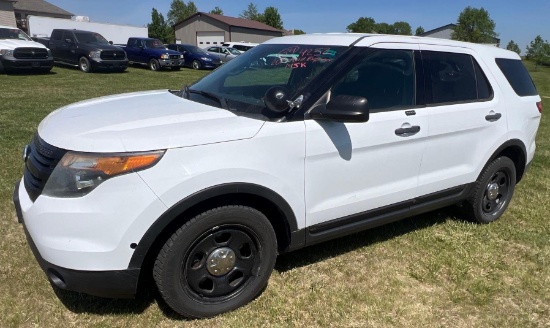 4252 -2014 Ford Explorer Police Interceptor AWD with 145k miles