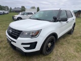58448-2017 Ford Explorer Police Interceptor AWD 152k miles no known issues