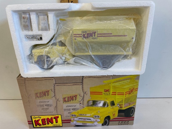 Kent 1958 GMC bulk truck with unloading auger