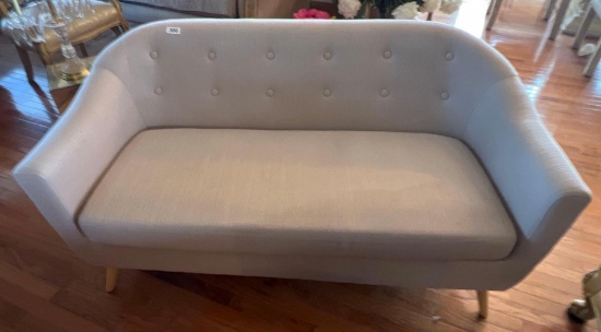 LOVESEAT