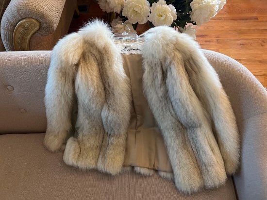 Evans Fur/leather coat - no size found- possibly M?