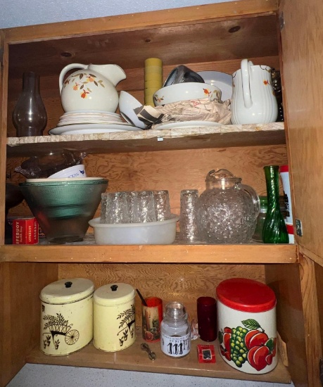 Vintage tins/Jewel Tea